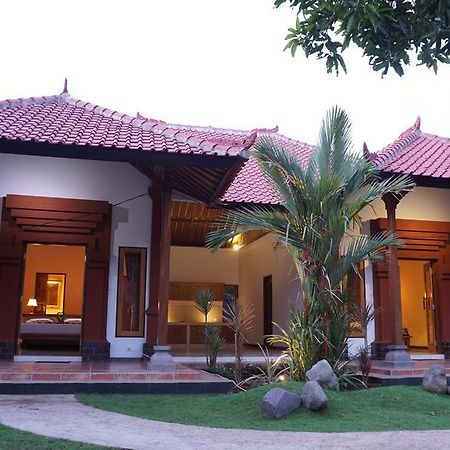 Biorock Homestay & Dive Center Pemuteran Exterior photo