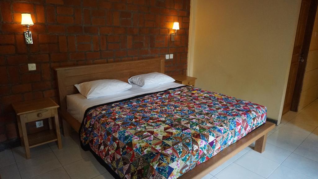 Biorock Homestay & Dive Center Pemuteran Exterior photo