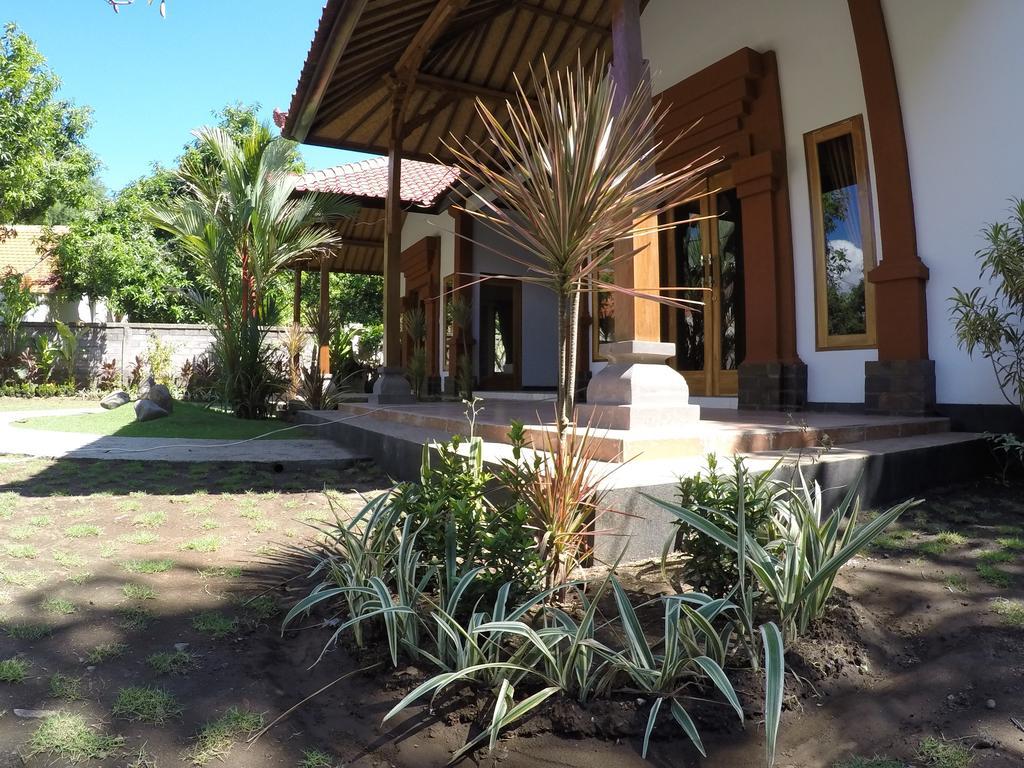 Biorock Homestay & Dive Center Pemuteran Exterior photo