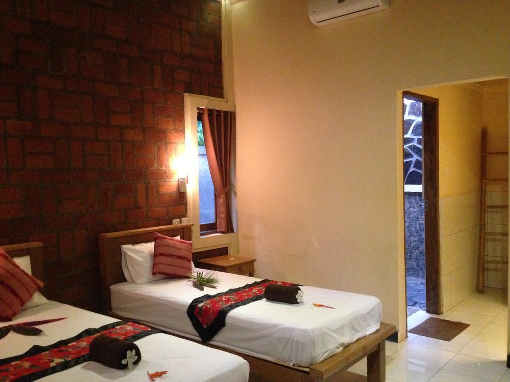 Biorock Homestay & Dive Center Pemuteran Exterior photo